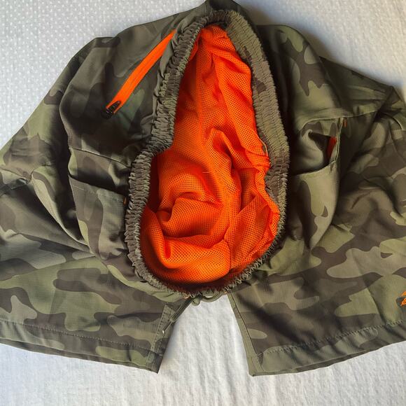Eddie Bauer Boys Swimming Trunks size XL (18/20), Camo Green - Picture 7 of 11
